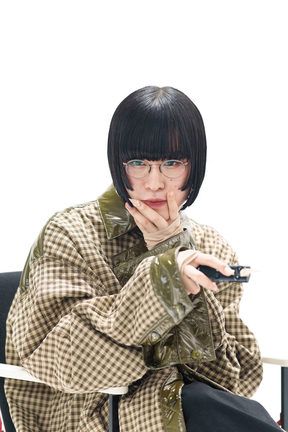 長谷川白紙.jpg