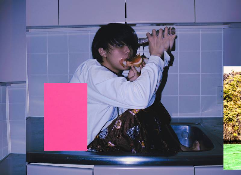 Meg Bonus_アー写横のコピー.jpg