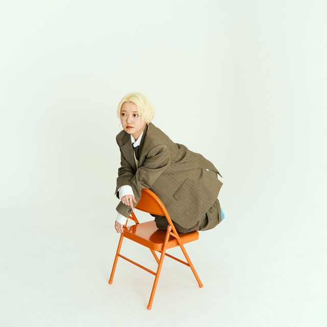 w250904_reina_artist.jpg
